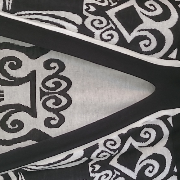 Fever top - Picture 2 of 9